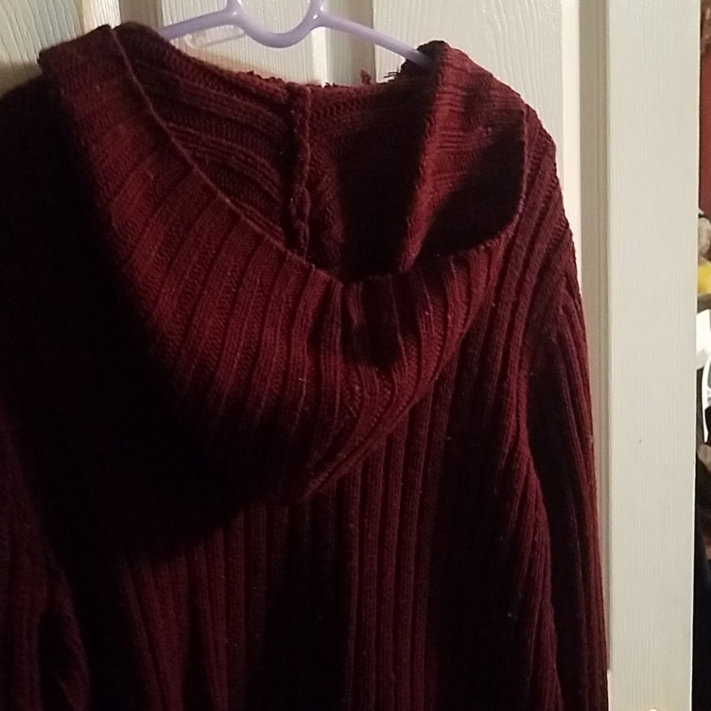 Sweater - Picture 3 of 4